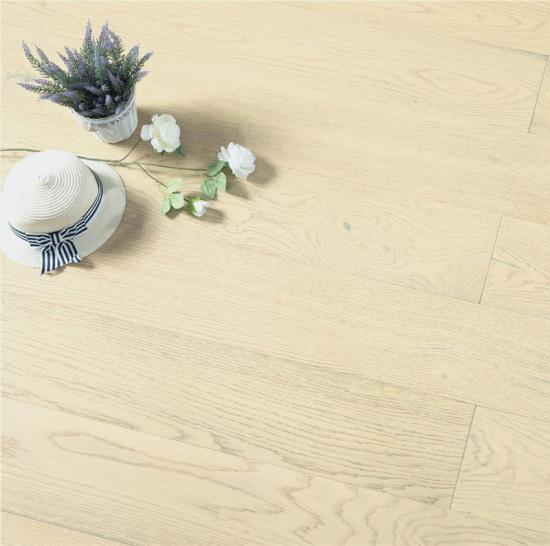 Engineered wood floor - oak plank